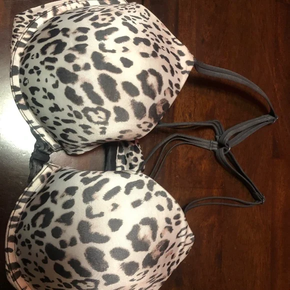 Victoria's Secret Very Sexy Push-Up Bra, Gray Leopard - Picture 2 of 3